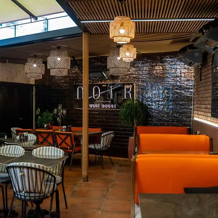 Bed & Breakfast Bandirma Palas Otel 4*