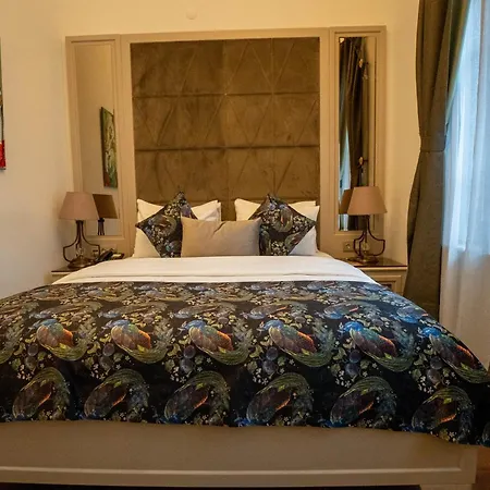 Bed & Breakfast Bandirma Palas Otel